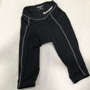 NWT Giant Women’s Sport Bike Capri - small